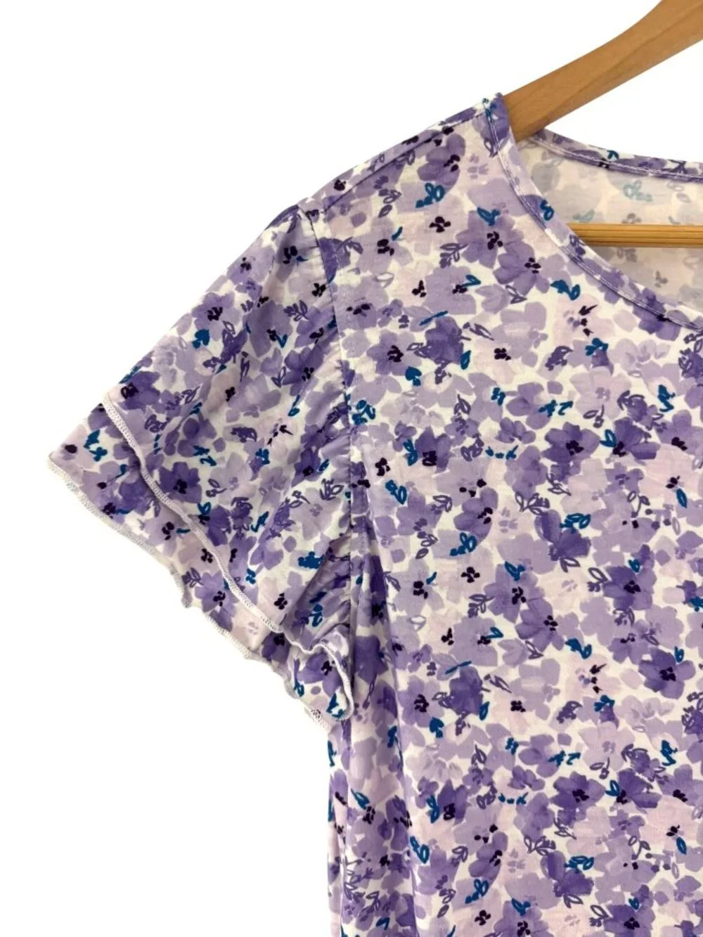 Purple Floral Print Short Ruffle Sleeve Shift Dress Size L Pockets Soft Knit